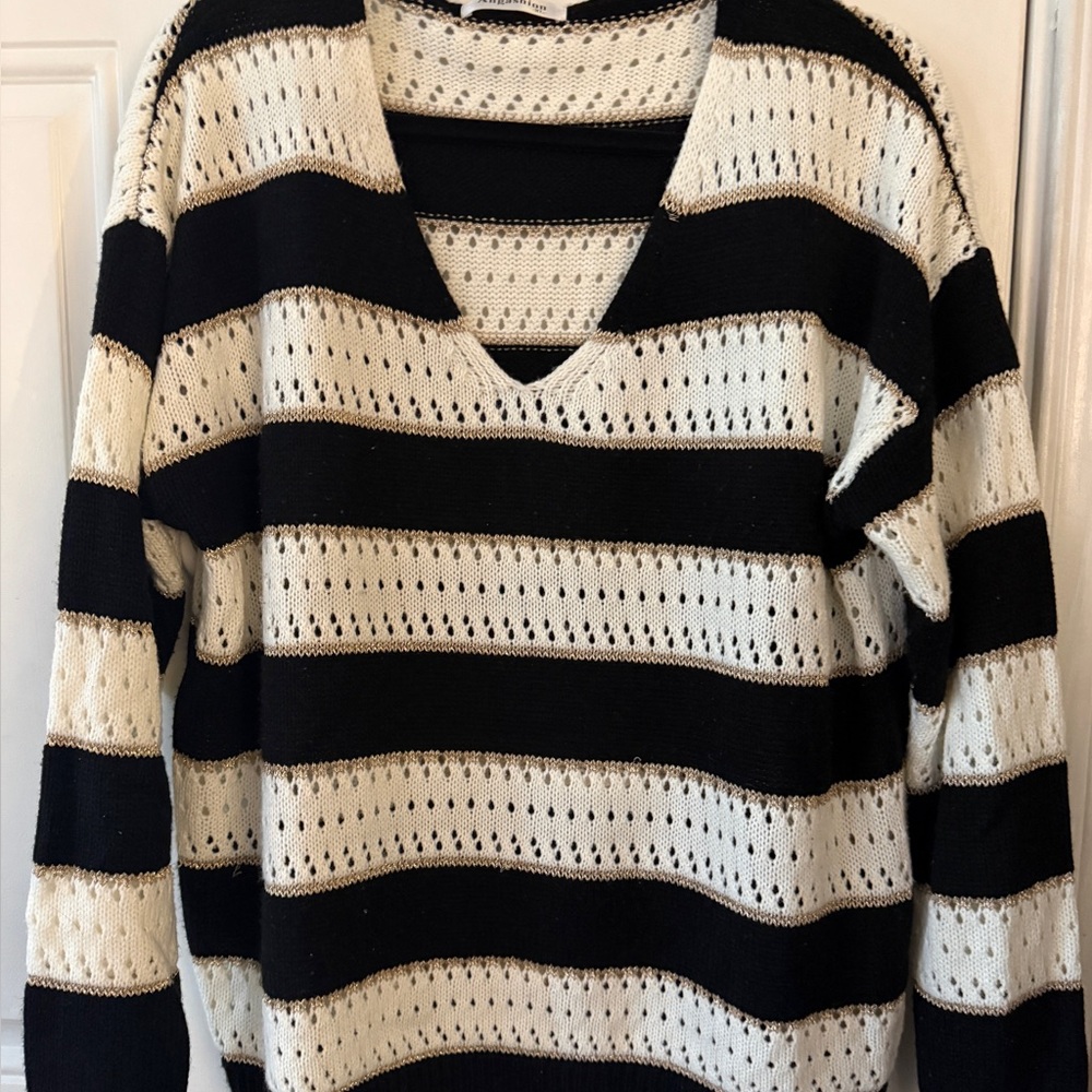 Striped Black and White Women's Sweater